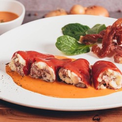 Pimientos rellenos de Jamón Ibérico | Lukan Gourmet – L’Alfabia
